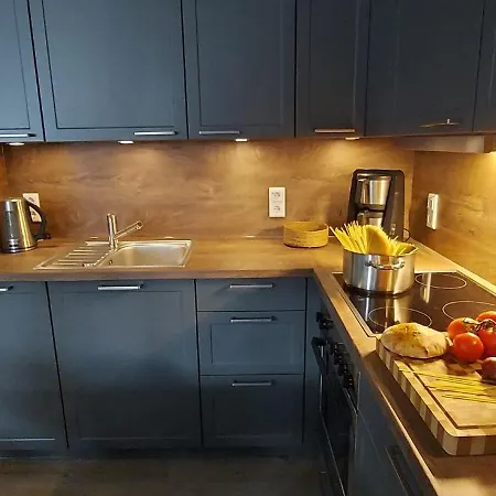 Tante Maass アパート *